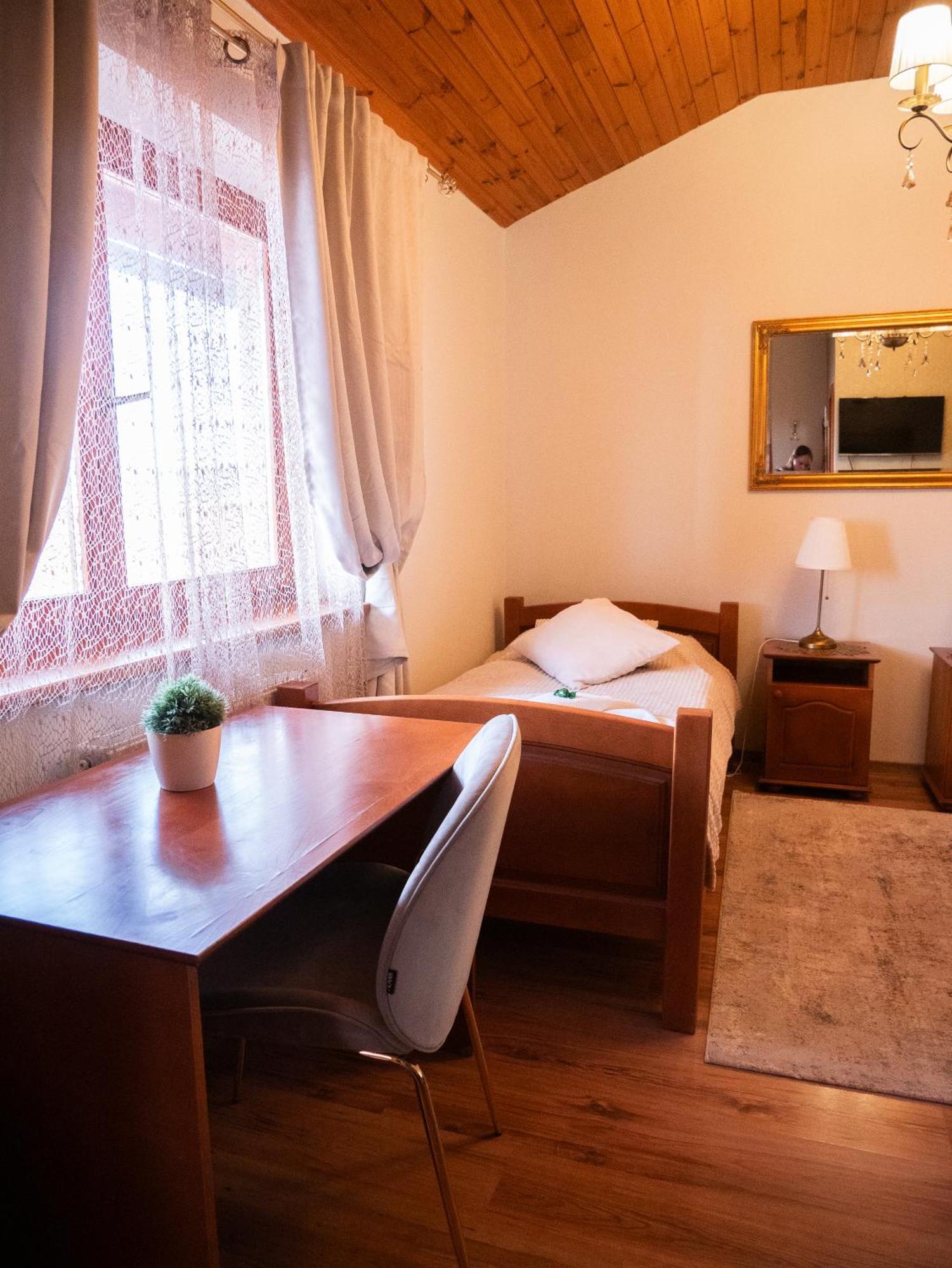 U Krba Hotel Nitra Exterior photo